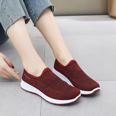Women's Breathable Mesh Slip-on Mother Flat Sports