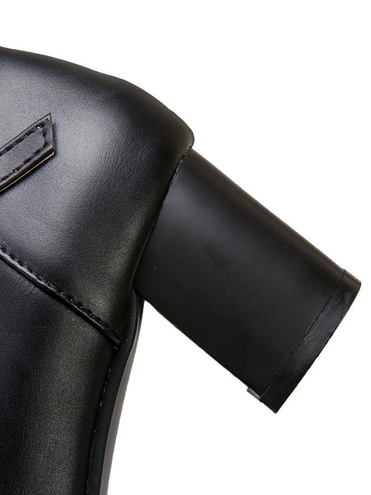 Mary Jane Schuhe mit Schleife im Retro-Stil