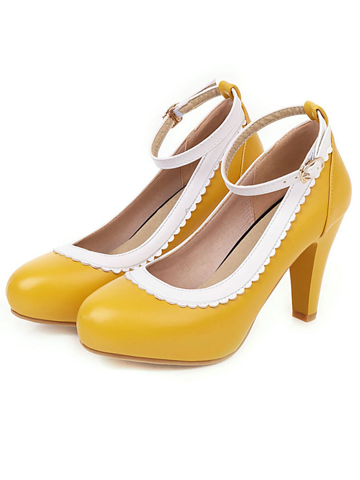 Retro High Heels mit Knöchelriemen