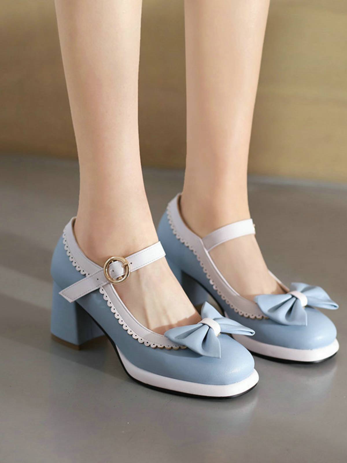 Chaussures Mary Jane à talons épais et nœud papillon