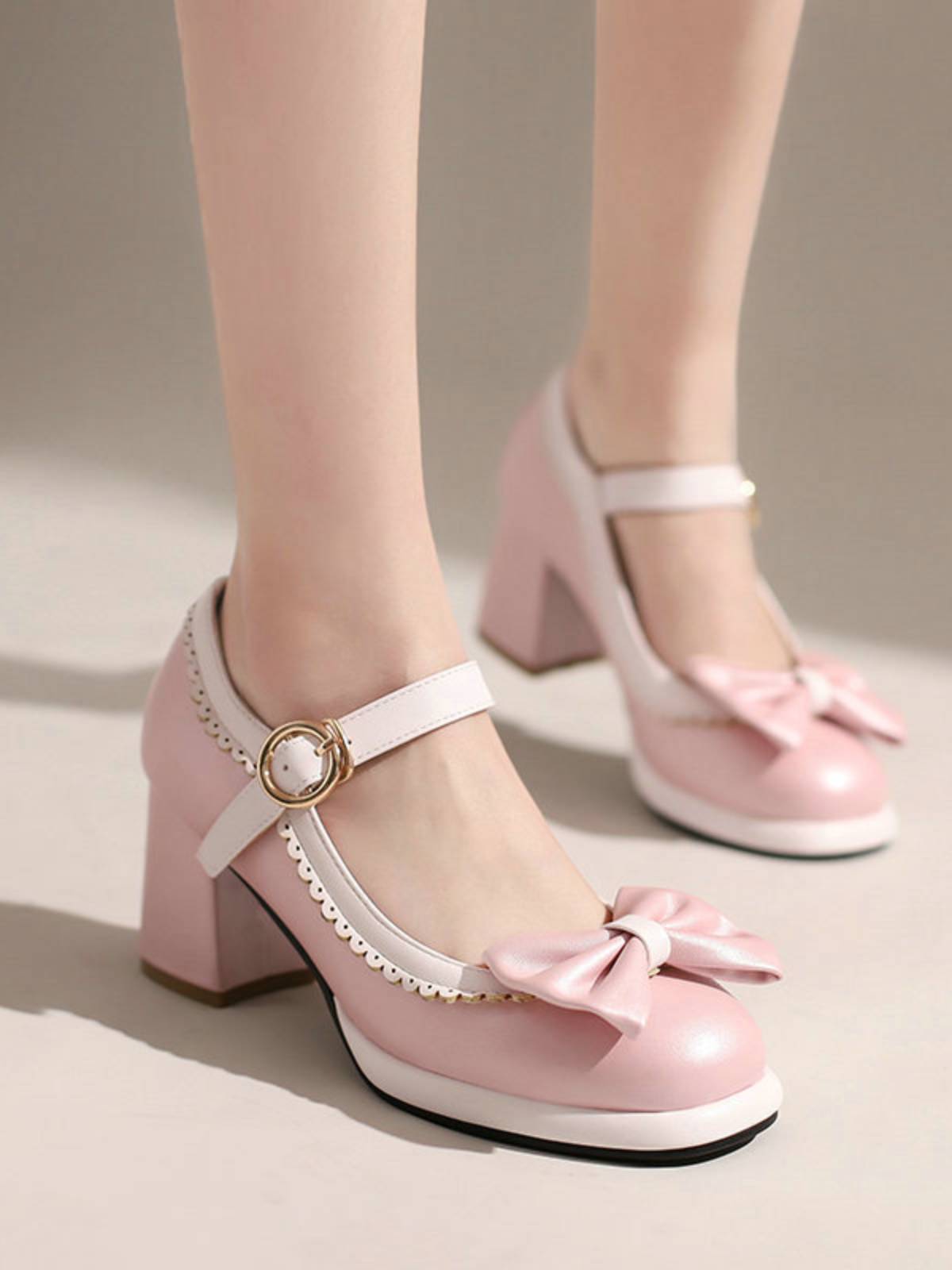 Chaussures Mary Jane à talons épais et nœud papillon