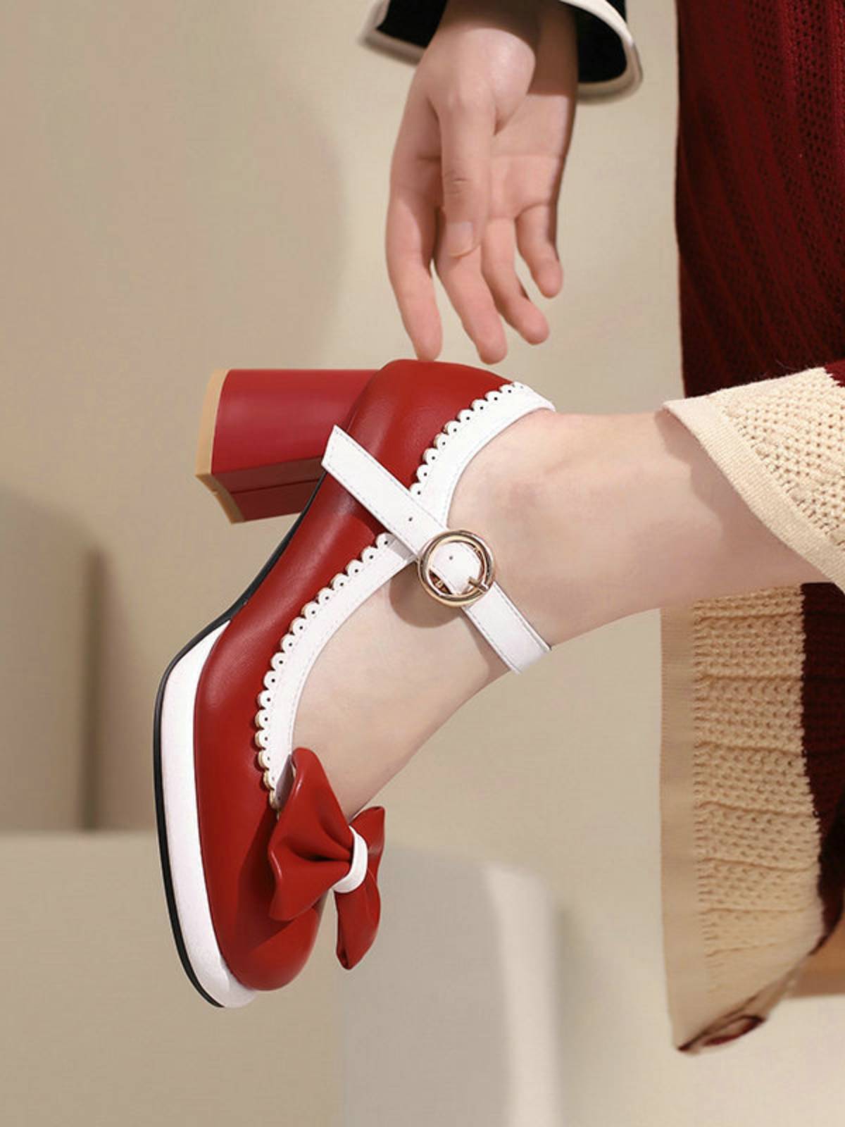 Chaussures Mary Jane à talons épais et nœud papillon