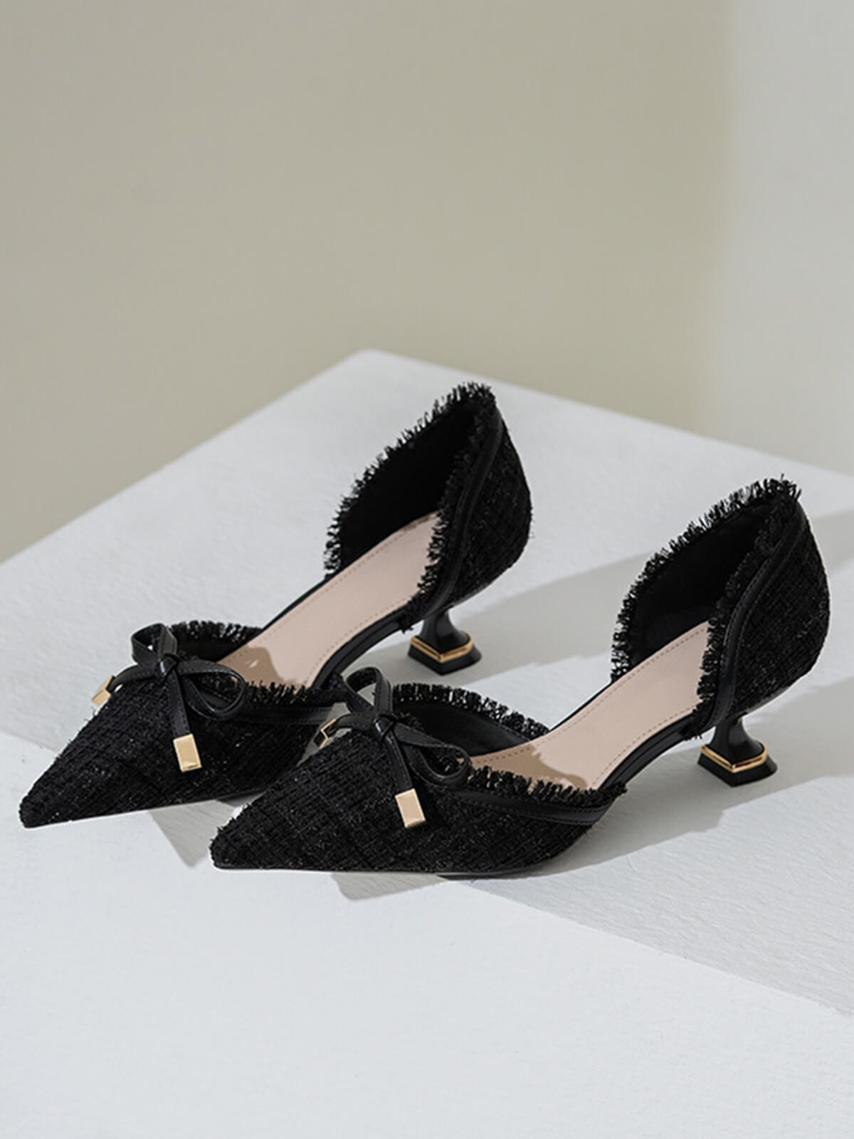 Escarpins à talons aiguilles rétro en tweed avec nœud