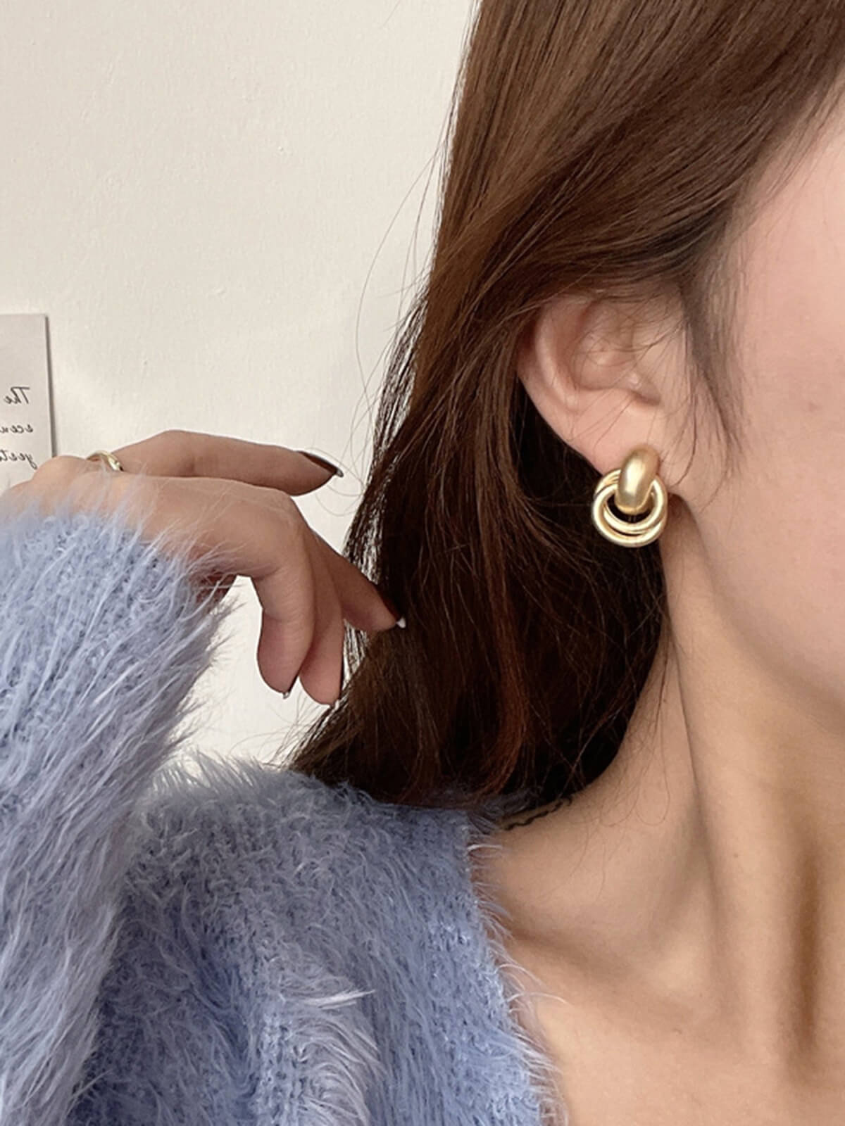 Vintage Gold Circle Earrings