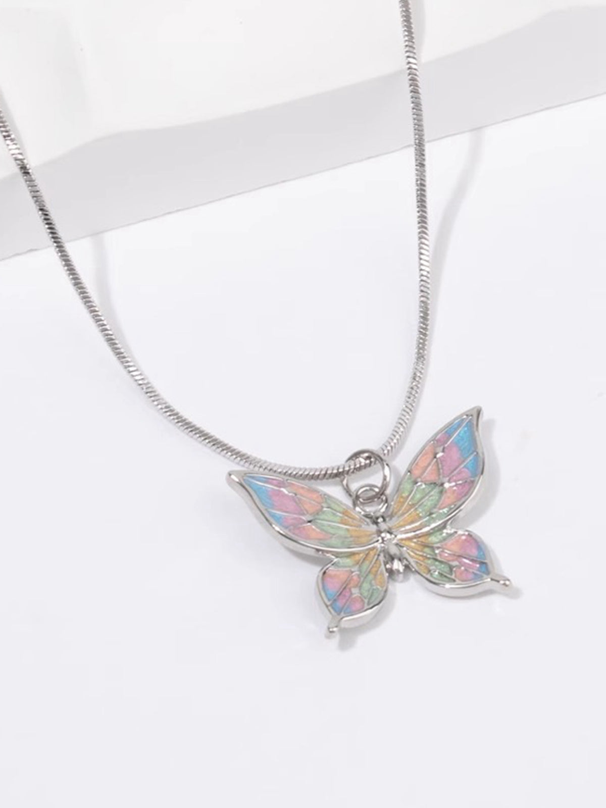 Collier papillon coloré rétro en argent