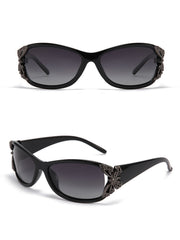 Schwarze Retro-Sonnenbrille mit Schmetterlingsdekor