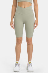 Bikershorts mit hoher Taille und Taschen