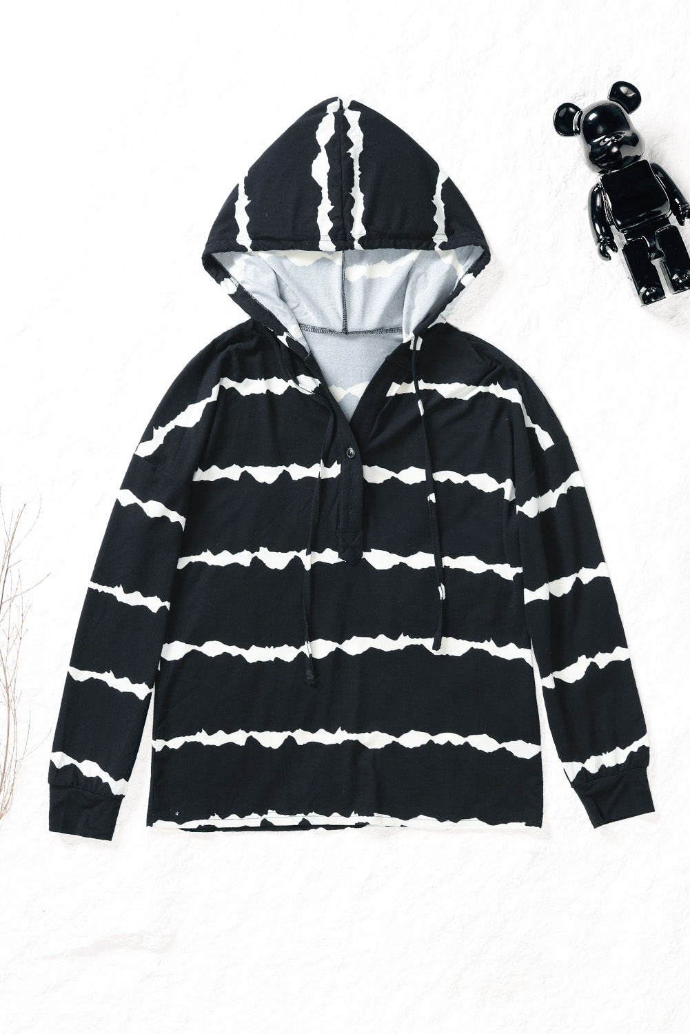 Gestreifter Hoodie mit halbhohem Knopf und Kordelzug