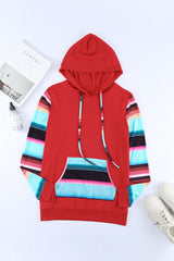 Gestreifter Hoodie mit Kordelzug und Kängurutasche