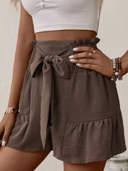 Shorts mit gesmokten Bund und Schnürung vorne