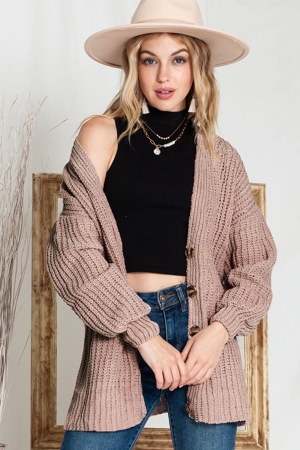 Khakifarbene, einfarbige, lässige Strickjacke mit Knöpfen