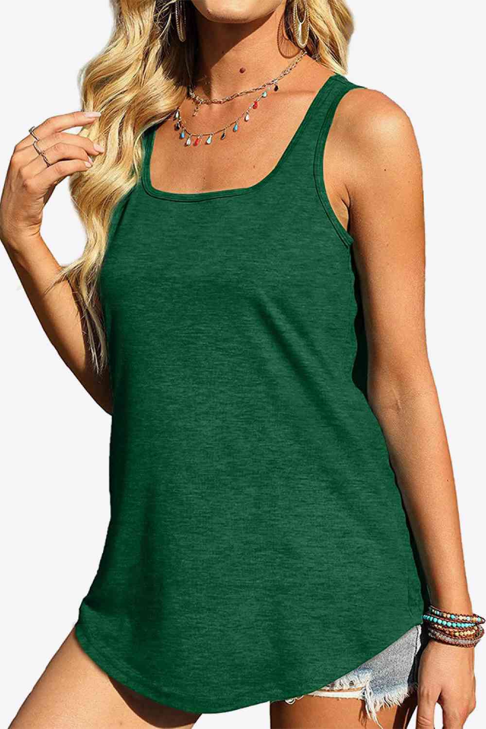 Tanktop mit abgerundetem Saum und quadratischem Ausschnitt