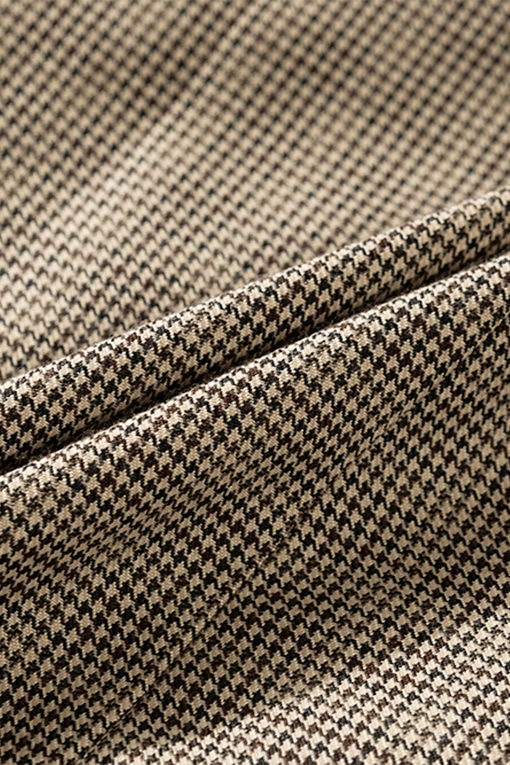 Blazer à carreaux avec col à revers et poignets boutonnés