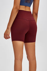 Trainingsshorts mit hoher Taille