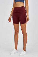 Trainingsshorts mit hoher Taille