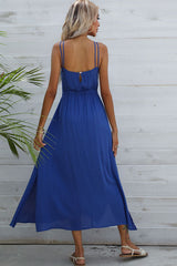 Kleid mit Doppelträgern und Seitenschlitz