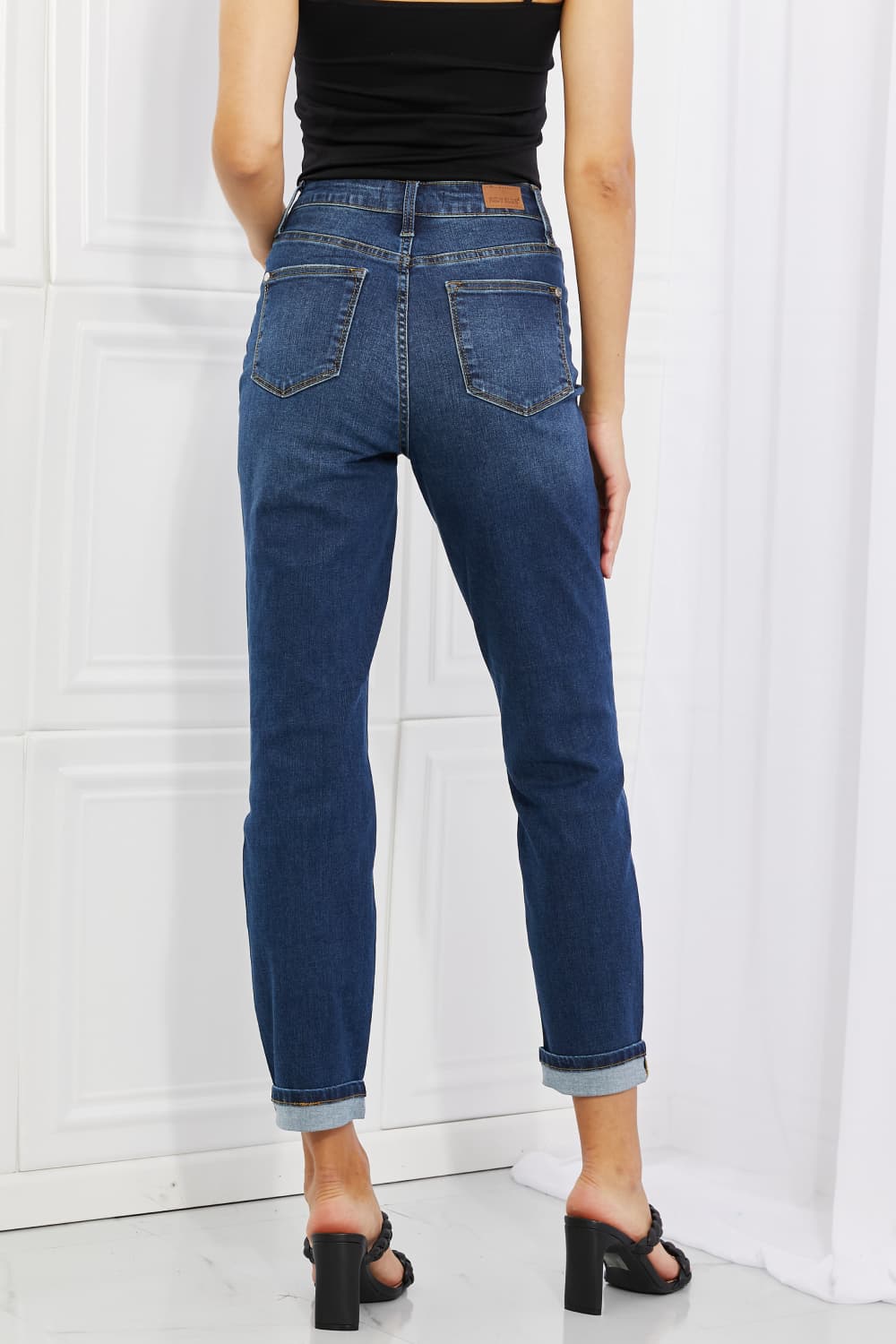 Jean boyfriend taille haute Judy Blue Crystal pleine grandeur