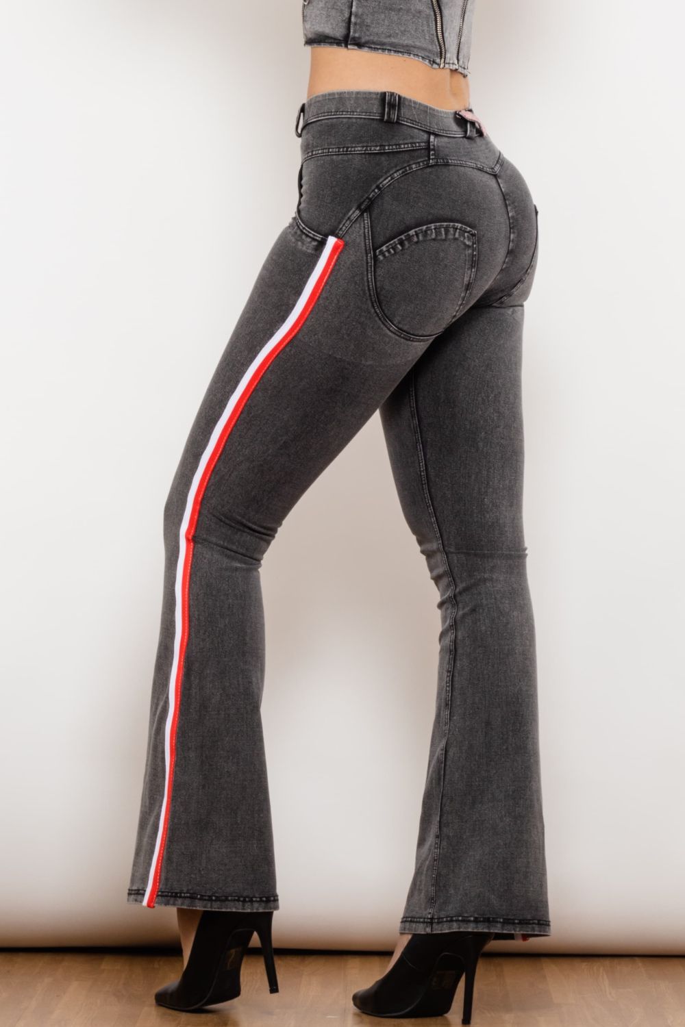 Bootcut-Jeans mit Seitenstreifen