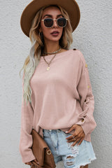 Pullover mit U-Boot-Ausschnitt und Knopfdetail