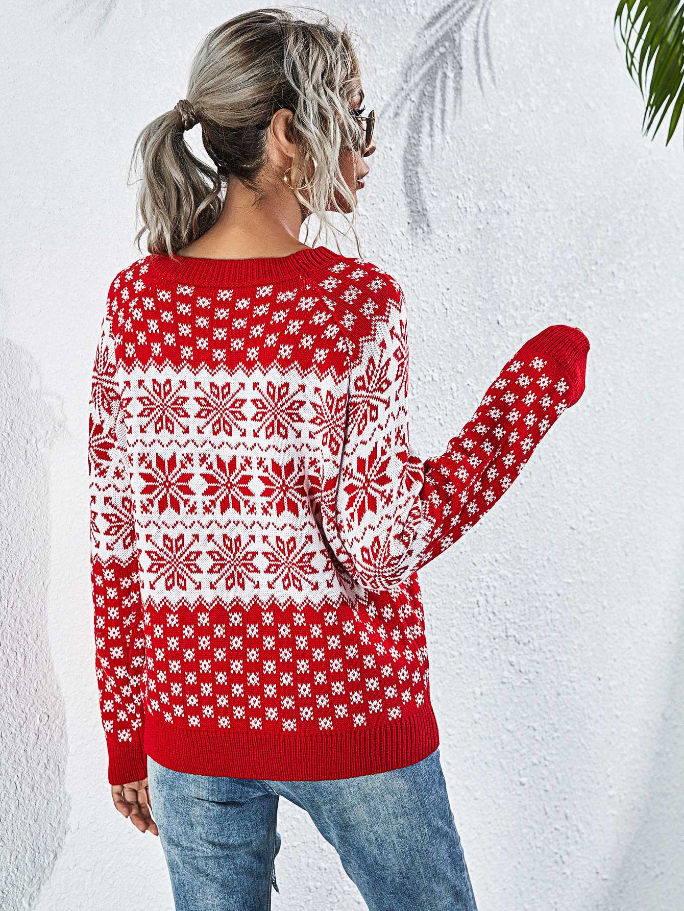 Snowflake Print Raglan Sleeve Sweater