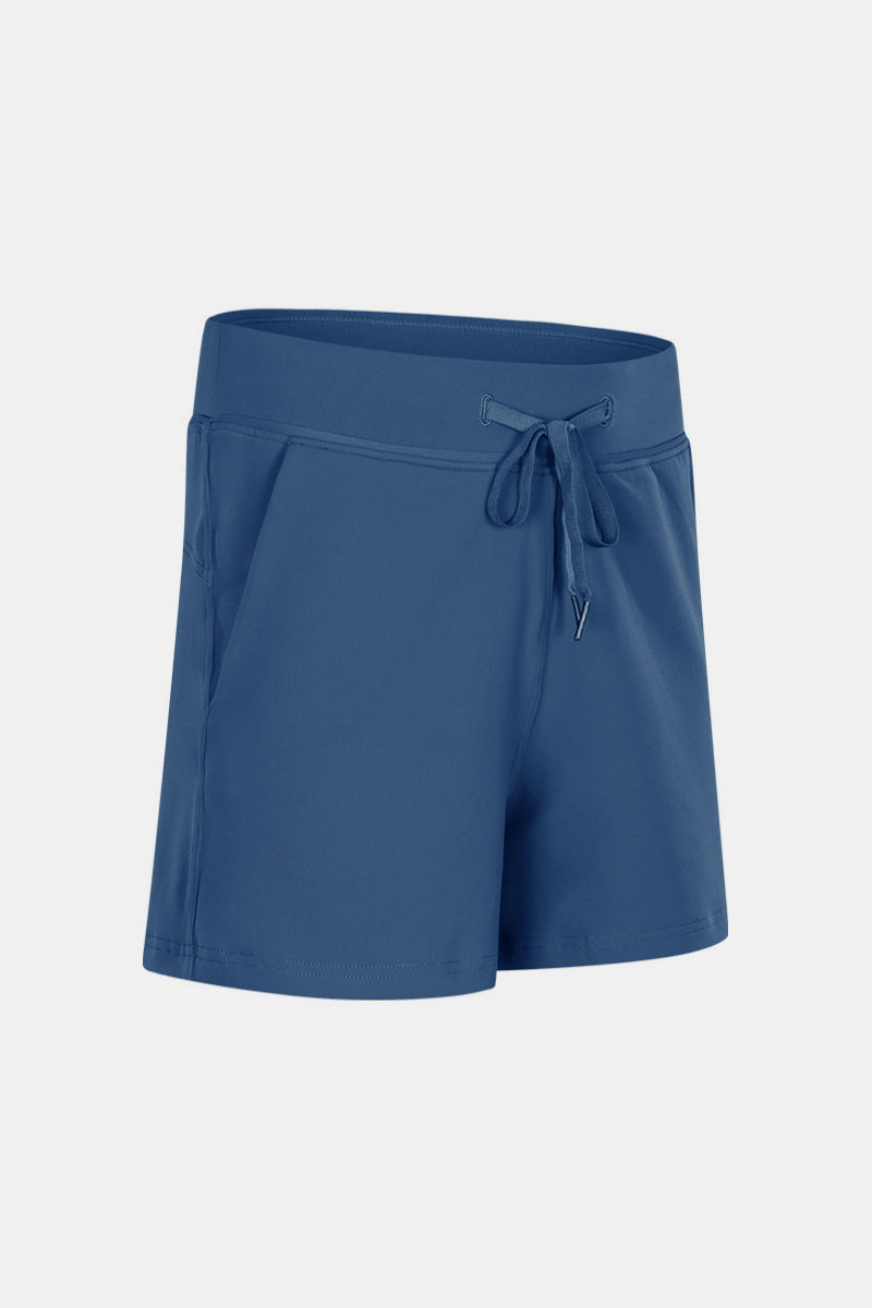 Yoga-Shorts mit Kordelzug in der Taille