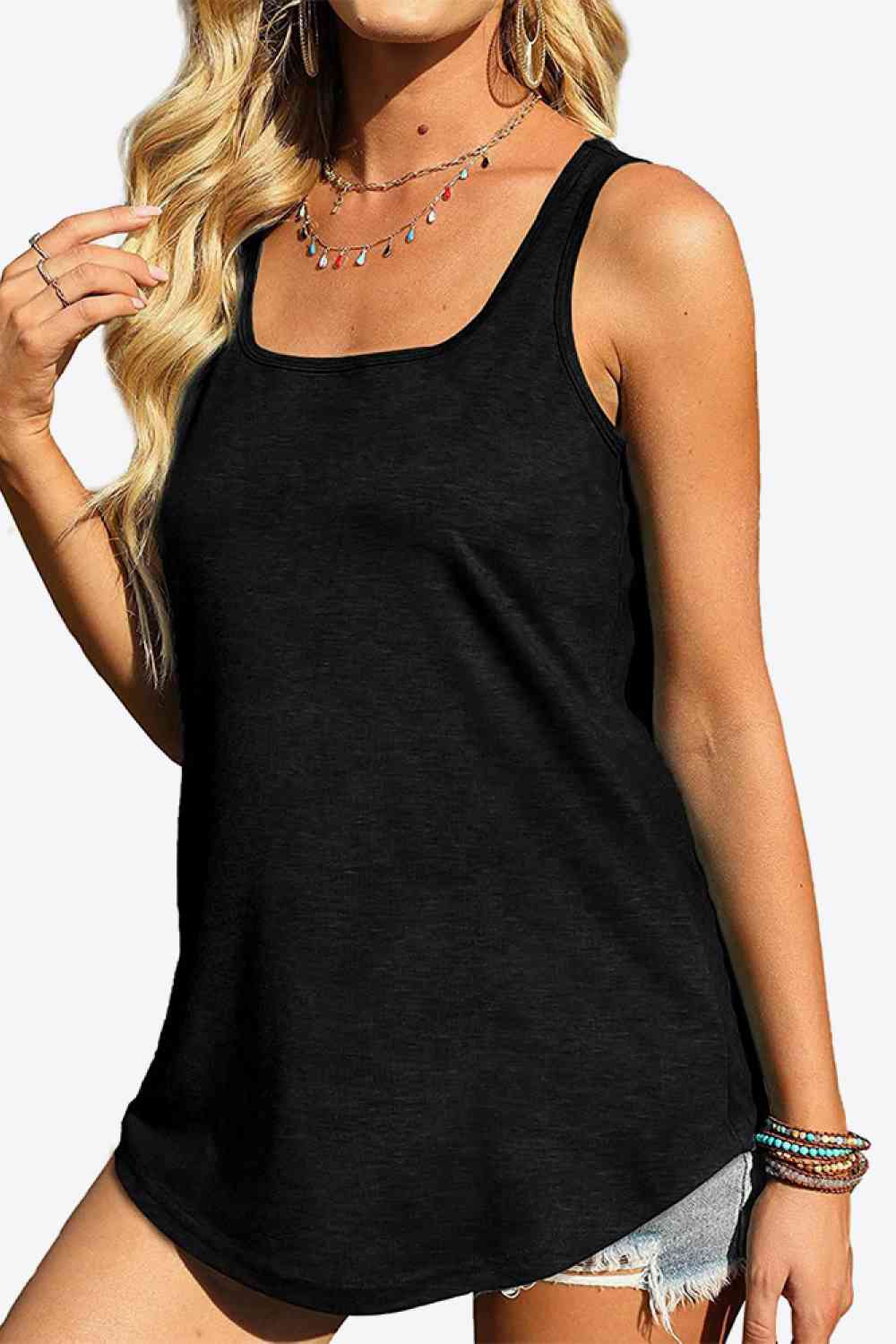 Tanktop mit abgerundetem Saum und quadratischem Ausschnitt