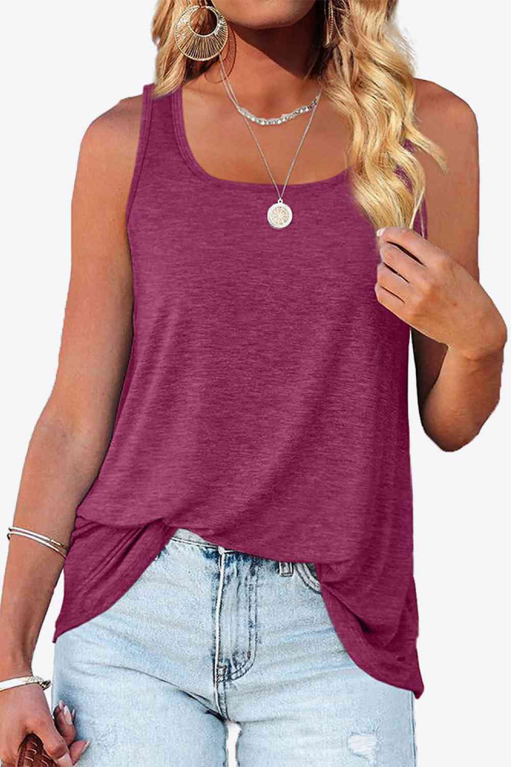 Tanktop mit abgerundetem Saum und quadratischem Ausschnitt