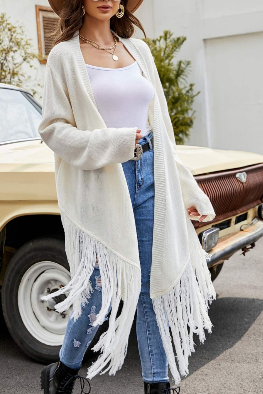 Cardigan mit Fransensaum und offener Vorderseite und geripptem Besatz
