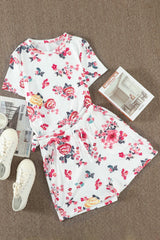 Lounge-Set mit T-Shirt und Shorts mit Kordelzug in der Taille