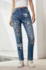 Jean boyfriend vieilli avec patch imprimé