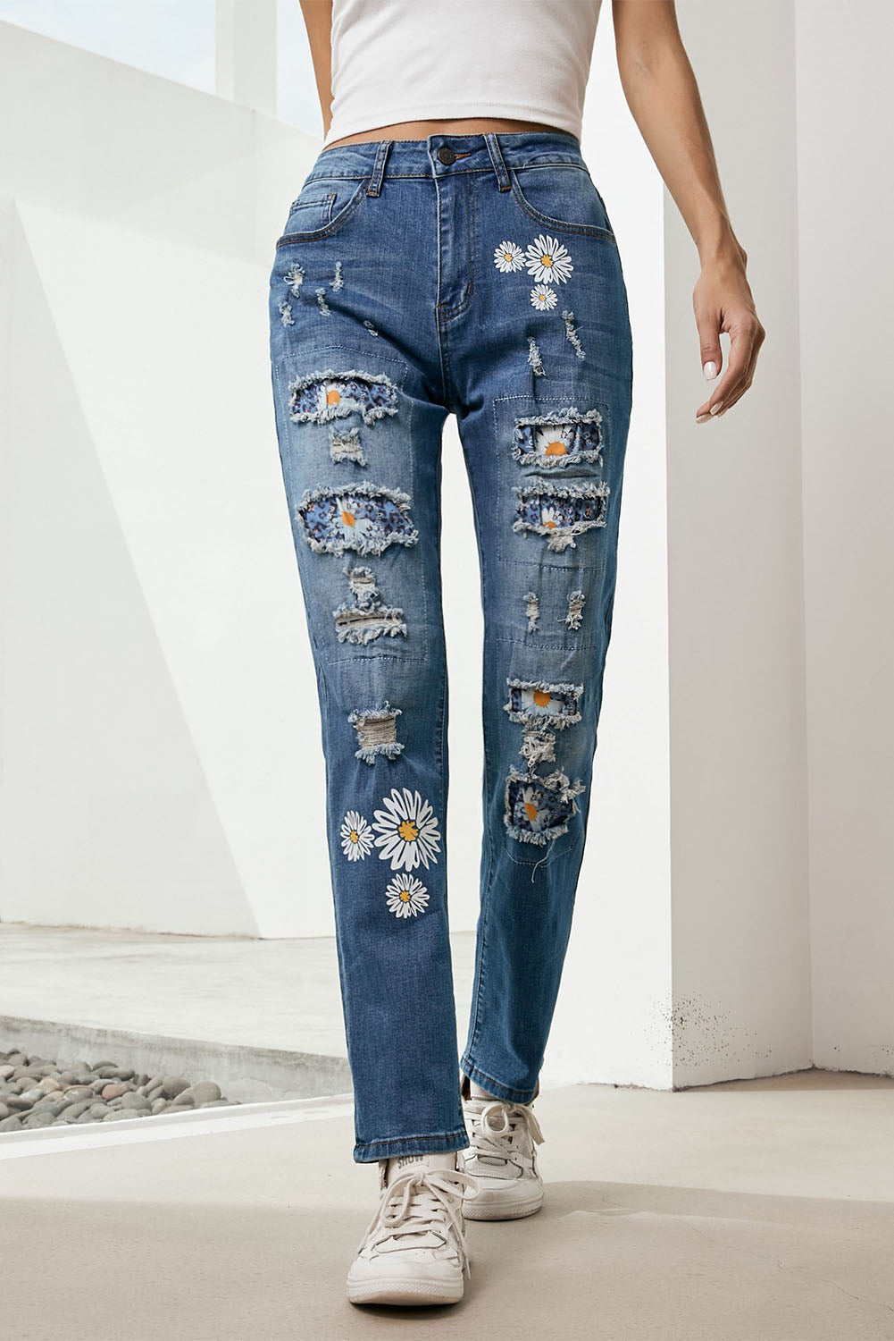 Jean boyfriend vieilli avec patch imprimé