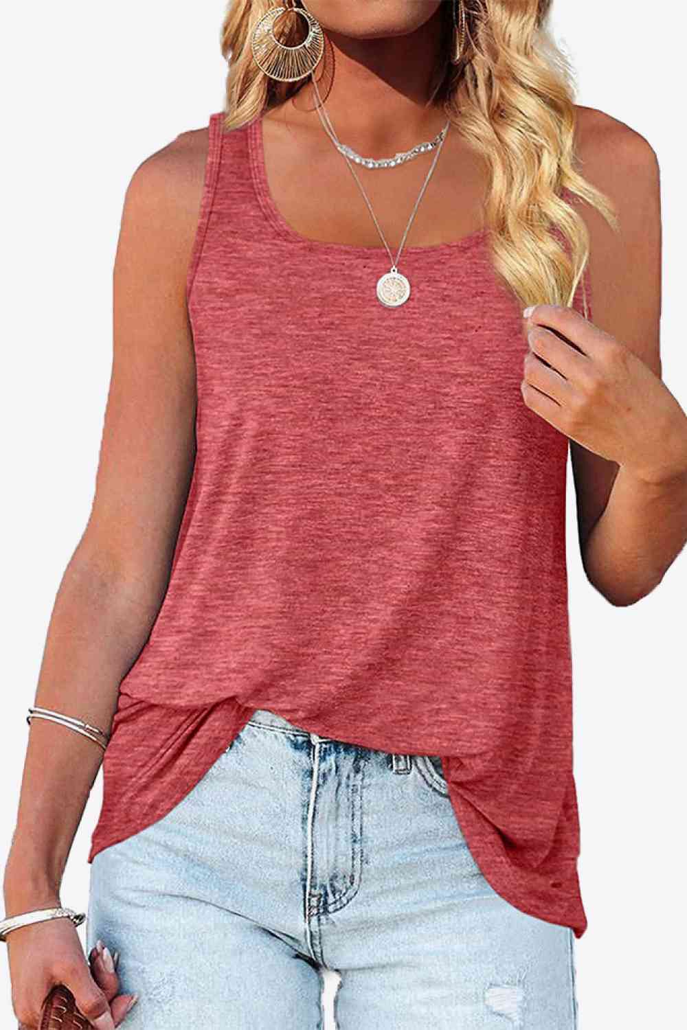 Tanktop mit abgerundetem Saum und quadratischem Ausschnitt