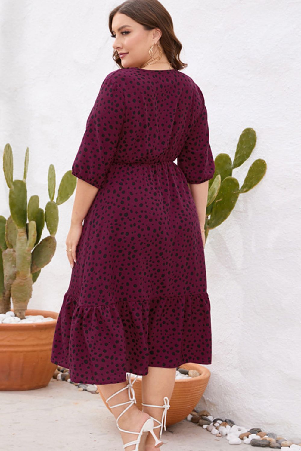 Robe grande taille imprimée à volants et surplis