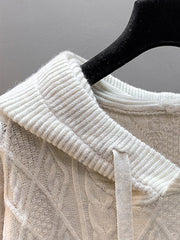 Lockerer Strickpullover mit Kapuze 