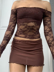 haut en tricot à une épaule en dentelle 